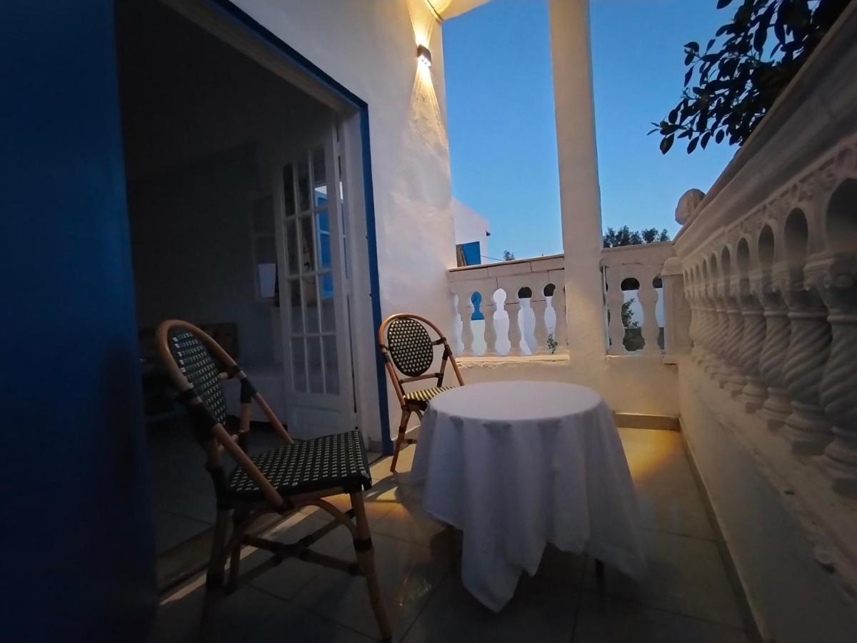 Henchir Ejdoud Pensionat Kairouan Exteriör bild