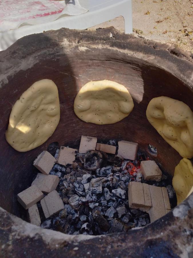 Henchir Ejdoud Pensionat Kairouan Exteriör bild